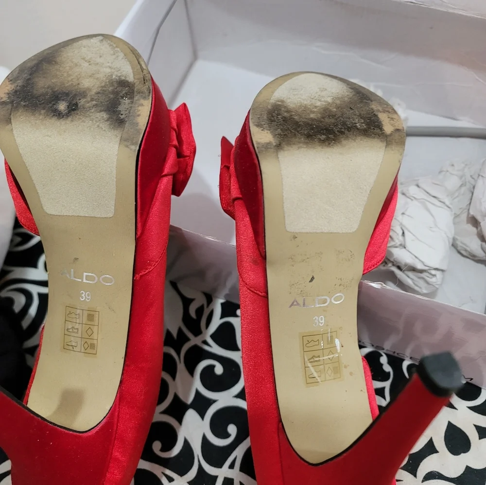 Aldo satin bow front heel , red - Picture 7 of 9